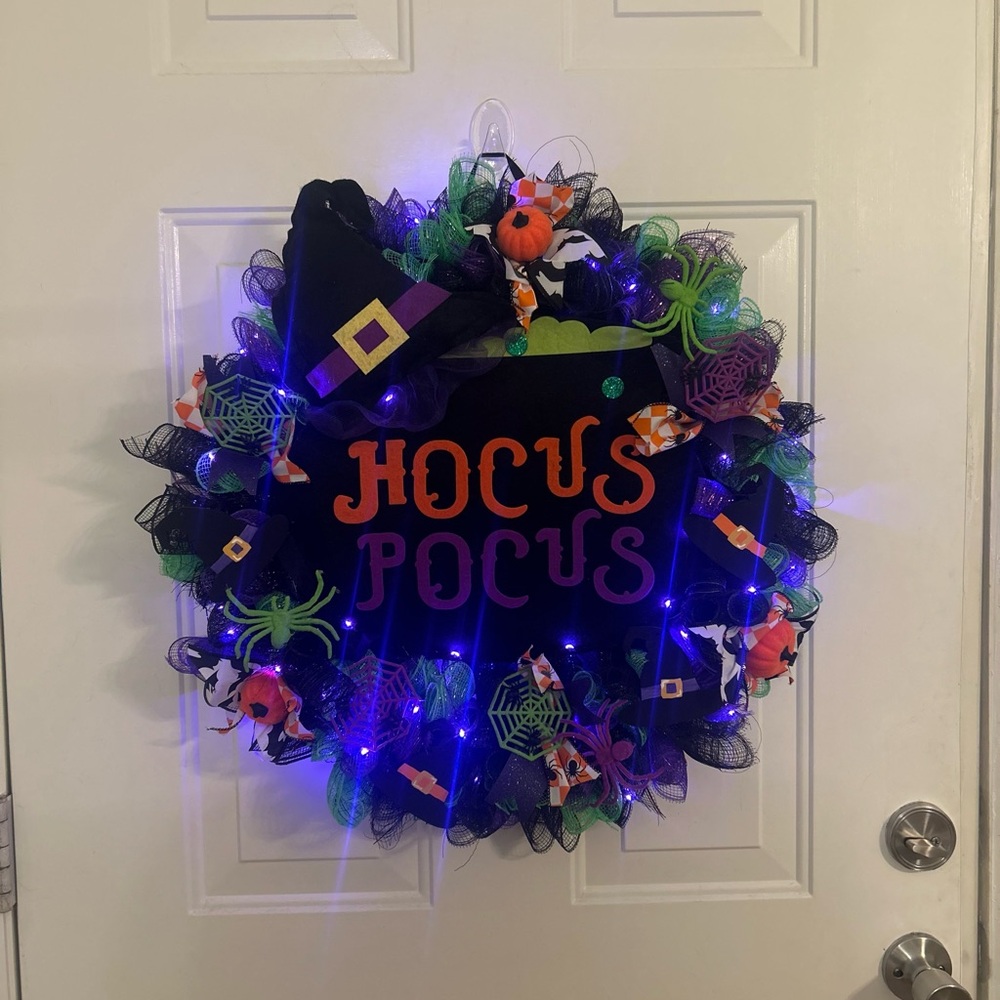 Custom wreaths - Picture 2 of 8